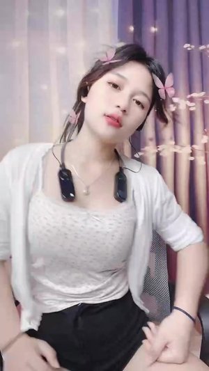 Idol Mimi đam mê môn cưỡi ngựa – Bigo Live